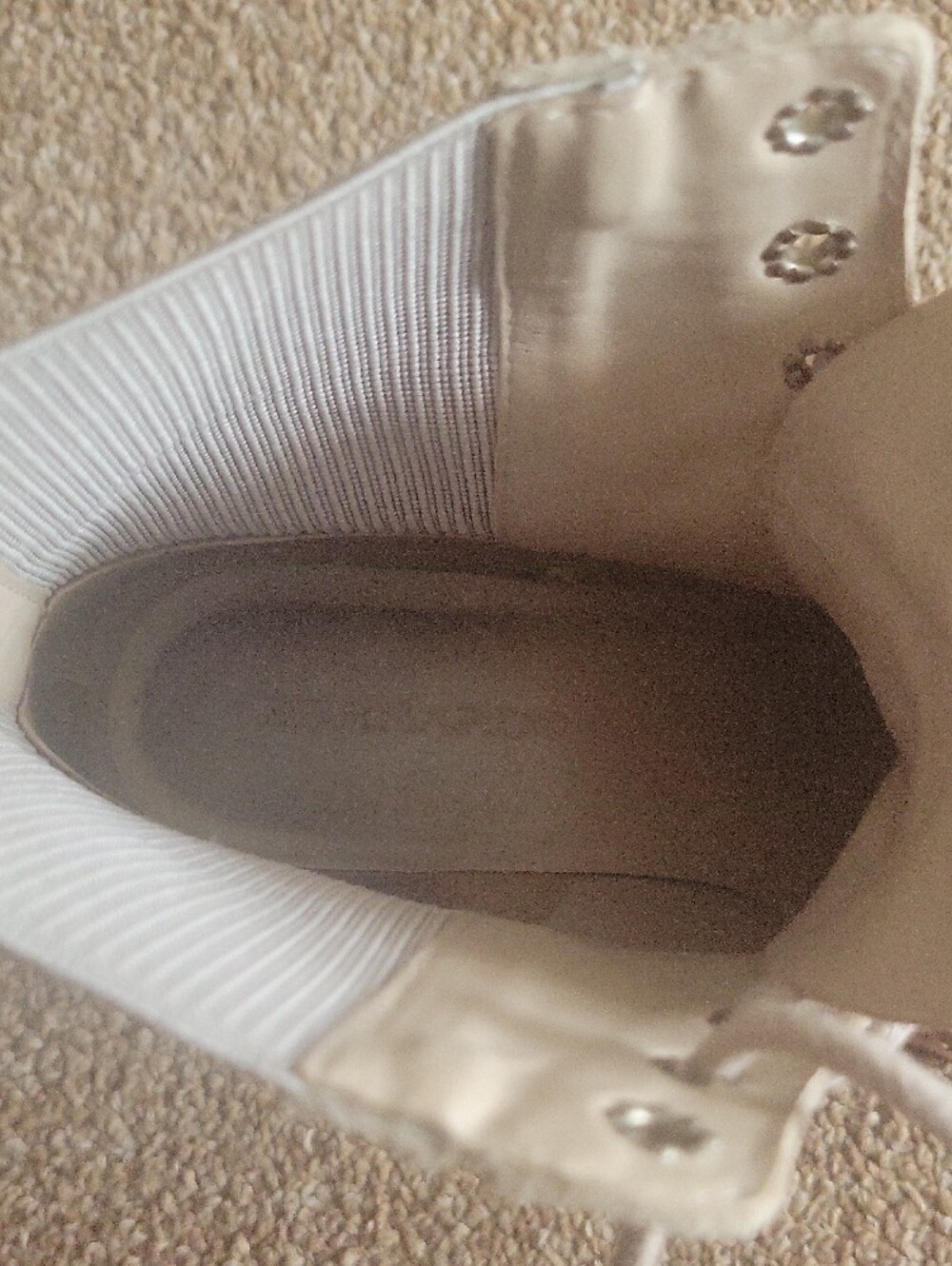 Bernardo Beige Lace-Up Chunky Heel Ankle Boots - Picture 3 of 6